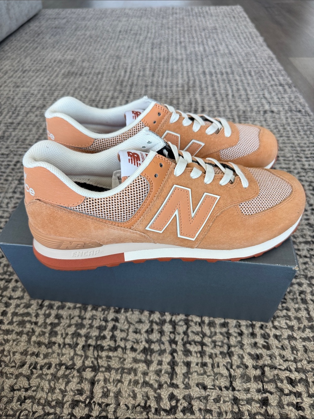 New Balance 574 Men's Sneakers in Orange and White - Picture 2 of 7